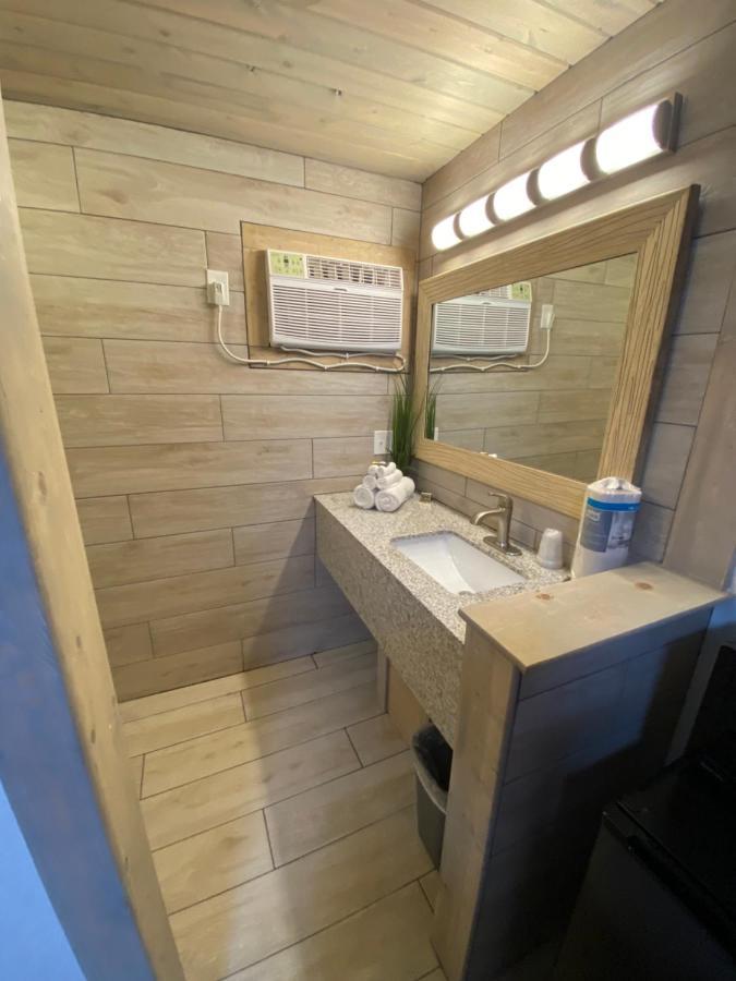 American Inn Пенсакола Экстерьер фото