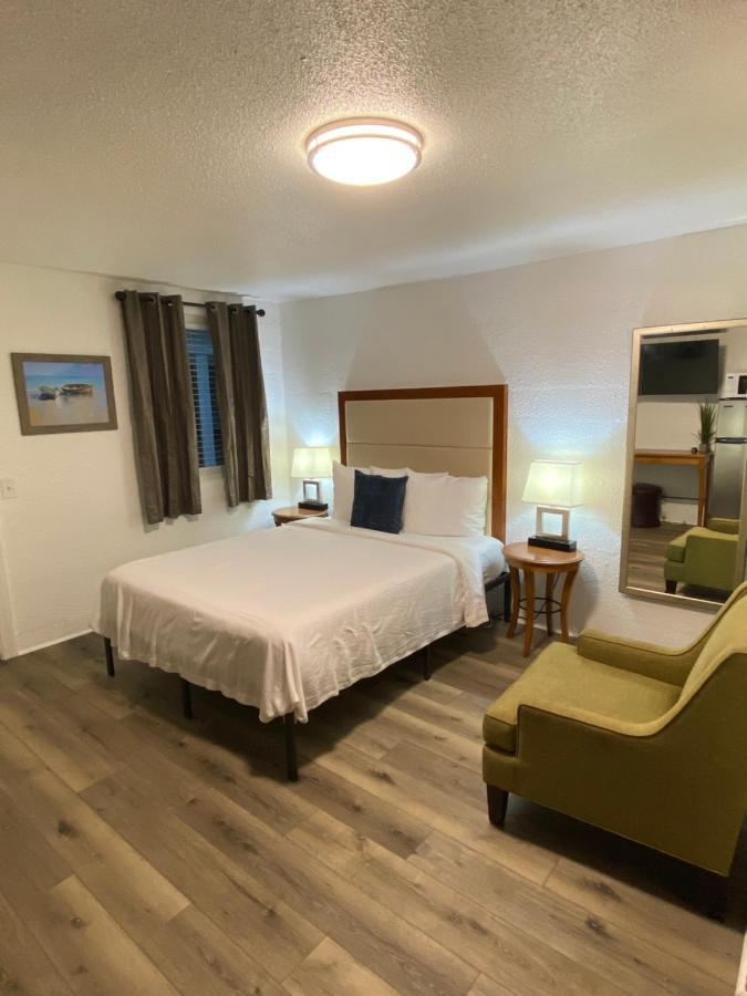 American Inn Пенсакола Экстерьер фото